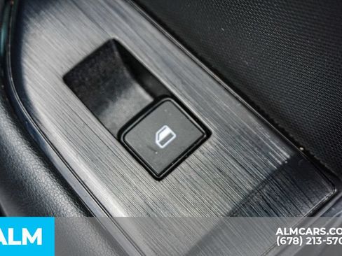 Used 2024 Nissan Rogue S AWD/4WD image 54