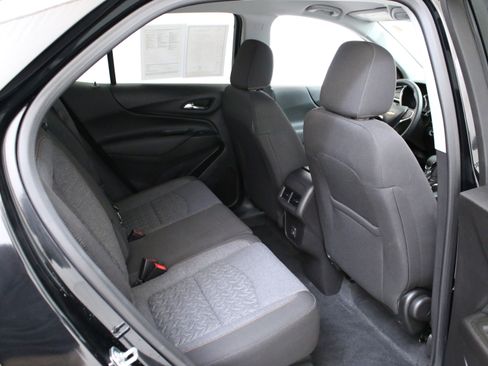 Certified 2024 Chevrolet Equinox LT w/ LPO, Floor Liner Package FWD image 31