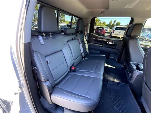 Used 2024 Chevrolet Silverado 1500 RST image 26