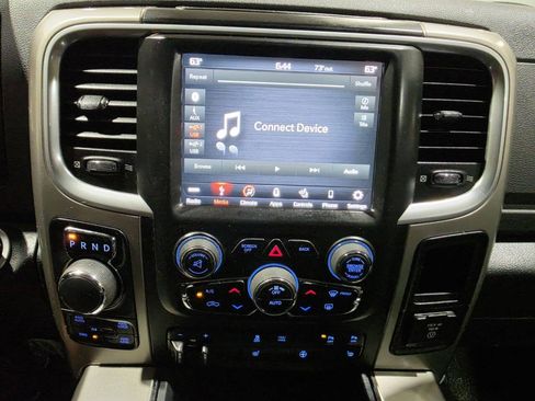 Used 2018 RAM 1500 Big Horn AWD/4WD image 38