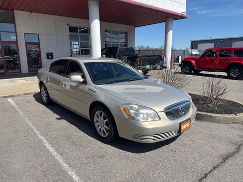 Used 2008 Buick Lucerne CXL w/ Ultra Confidence Package image 2