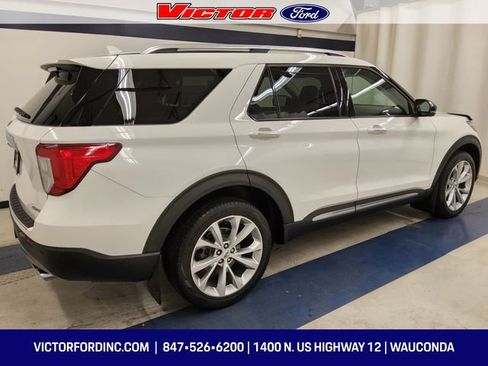 Certified 2022 Ford Explorer Platinum w/ Equipment Group 601A image 5