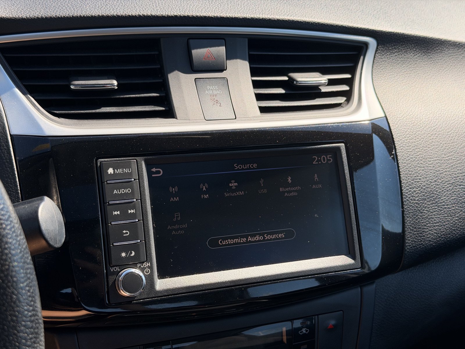 Used 2019 Nissan Sentra SV w/ Special Edition Package FWD image 24