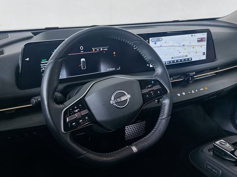 Used 2023 Nissan Ariya FWD image 18