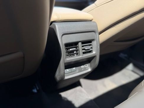 Used 2024 Cadillac XT4 Premium Luxury AWD/4WD image 22