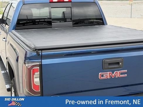 Used 2018 GMC Sierra 1500 SLT AWD/4WD image 5