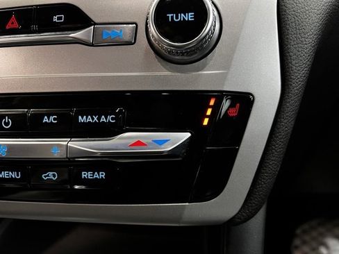 Used 2023 Ford Explorer XLT w/ Equipment Group 202A image 17