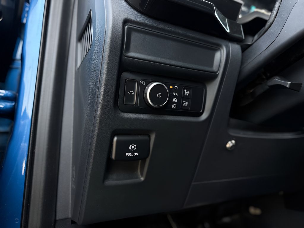 Used 2021 Ford F150 XL w/ STX Appearance Package RWD image 15