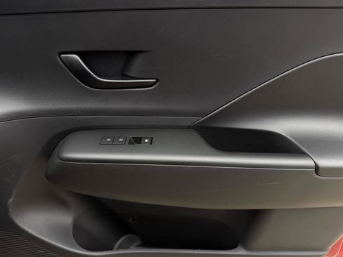Used 2026 Hyundai Kona SEL Sport FWD image 24