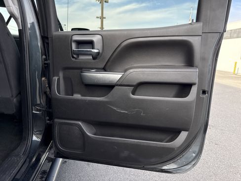 Used 2017 Chevrolet Silverado 1500 LT w/ All Star Edition image 37