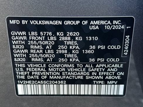 Used 2025 Volkswagen Atlas Cross Sport SE AWD/4WD image 26