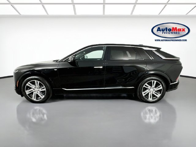 Used 2024 Cadillac Lyriq Tech w/ Driver Assist Package AWD/4WD image 9
