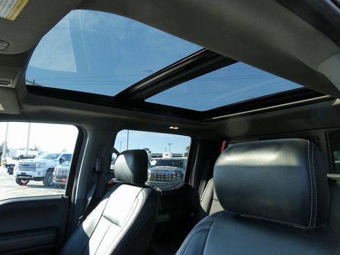 Used 2019 Ford F150 Lariat w/ Equipment Group 502A Luxury image 22