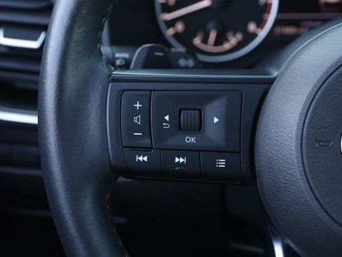 Used 2024 Nissan Rogue SV w/ SV Premium Package FWD image 13