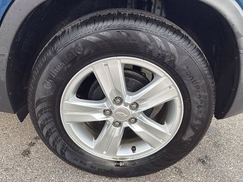 Used 2020 Chevrolet Trax LT w/ LT Convenience Package FWD image 16