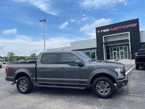 Used 2017 Ford F150 Lariat w/ Equipment Group 502A Luxury AWD/4WD image 5