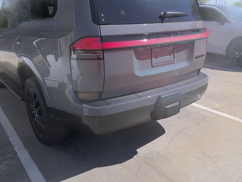 Used 2024 Lexus GX 550 w/ Accessory Package (2T) image 2