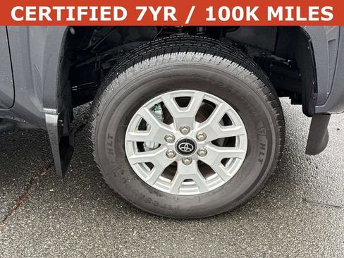 Used 2025 Toyota Tacoma SR5 AWD/4WD image 7