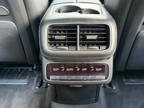 Used 2024 Mercedes-Benz GLS 580 4MATIC image 51