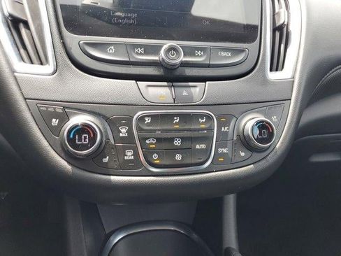 Used 2024 Chevrolet Malibu LT FWD image 25