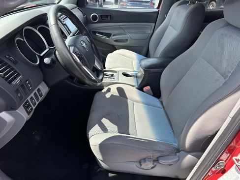 Used 2014 Toyota Tacoma 4x4 Double Cab w/ TRD Sport Package image 19