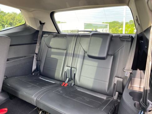 Used 2023 Volkswagen Atlas SE AWD/4WD image 17