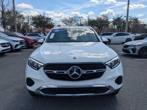 Used 2025 Mercedes-Benz GLC 300 image 10