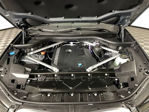 Certified 2026 BMW X5 xDrive40i image 40
