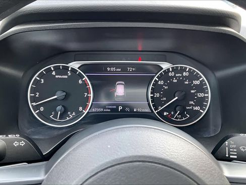 Used 2024 Nissan Rogue S FWD image 20