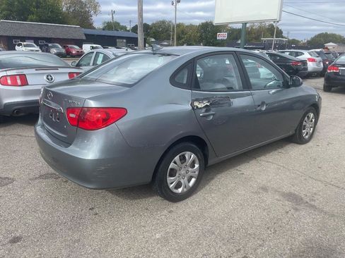 Used 2010 Hyundai Elantra GLS FWD image 5