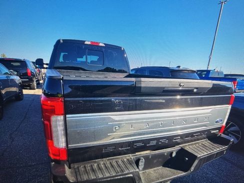 Used 2017 Ford F250 Platinum w/ Snow Plow Prep Package image 5