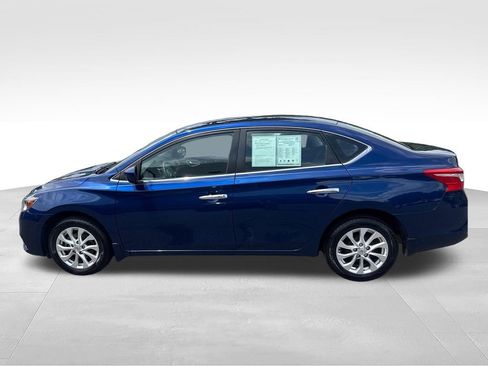 Used 2018 Nissan Sentra SV w/ All Weather Package FWD image 4