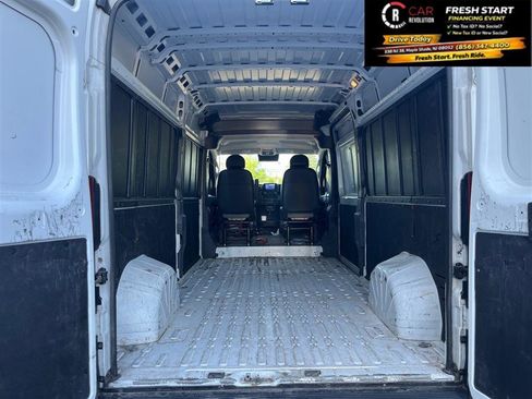 Used 2023 RAM ProMaster 2500 FWD image 7