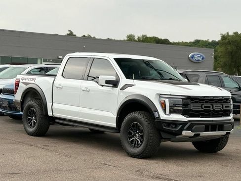 Used 2024 Ford F150 Raptor AWD/4WD image 36