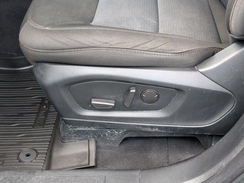 Certified 2023 Ford Explorer XLT AWD/4WD image 21
