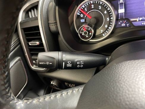 Used 2020 RAM 1500 Laramie AWD/4WD image 26