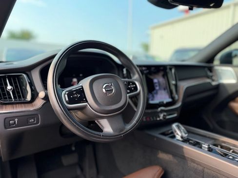 Used 2022 Volvo XC60 B6 Inscription w/ Advanced Package AWD/4WD image 14