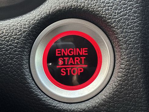 Used 2020 Honda CR-V Touring image 31