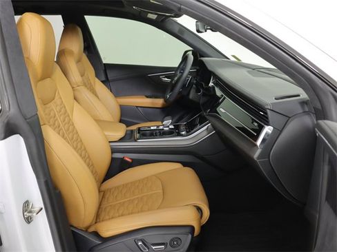 Used 2025 Audi RS Q8 performance image 13