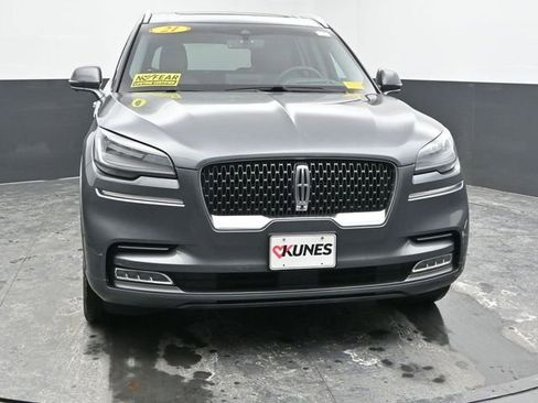 Used 2021 Lincoln Aviator Reserve w/ Equipment Group 208A image 4
