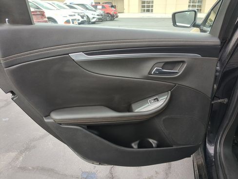 Used 2019 Chevrolet Impala LT image 30