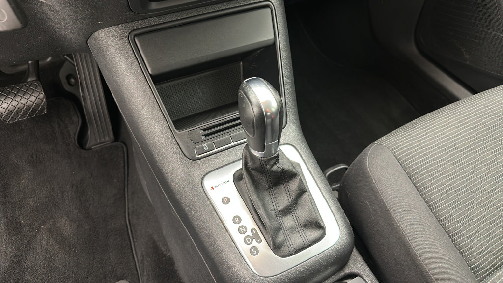 Used 2013 Volkswagen Tiguan S AWD/4WD image 18