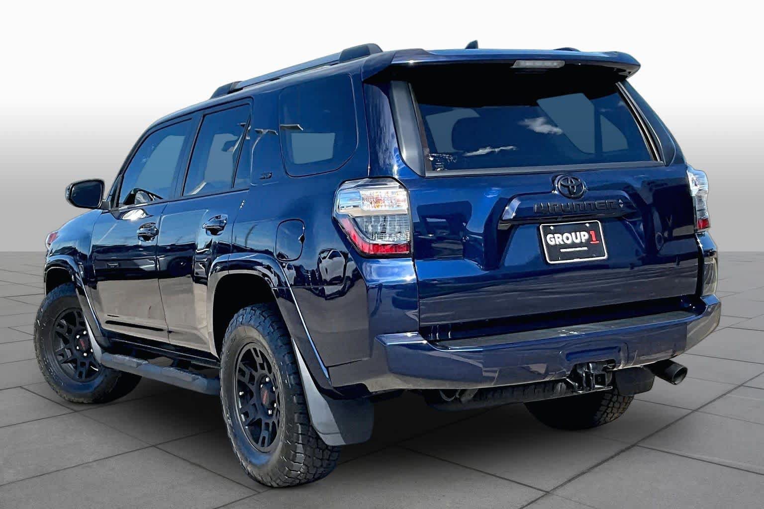 Used 2024 Toyota 4Runner SR5 Premium w/ Moonroof Package RWD image 12