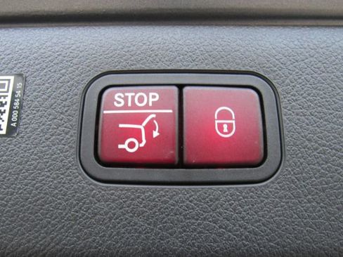 Used 2023 Mercedes-Benz EQS 580 4MATIC image 29