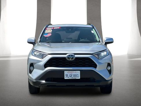 Used 2021 Toyota RAV4 XLE AWD/4WD image 7