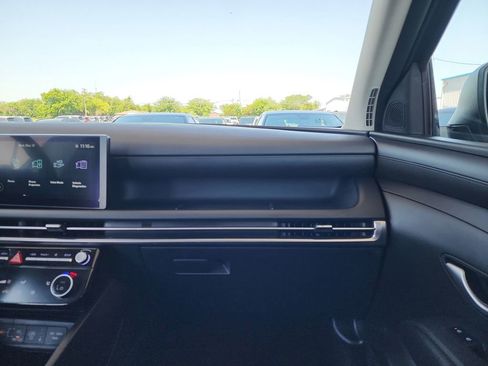 Used 2025 Hyundai Tucson SEL FWD image 34