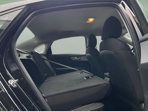 Used 2024 Kia Forte LXS image 36