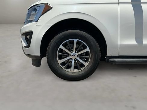 Used 2021 Ford Expedition XLT w/ Cargo Package RWD image 21