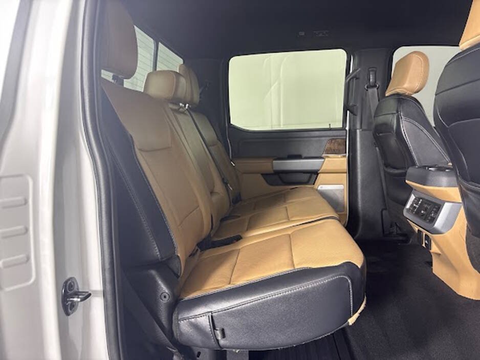 Used 2023 Ford F250 Lariat w/ Chrome Package AWD/4WD image 18