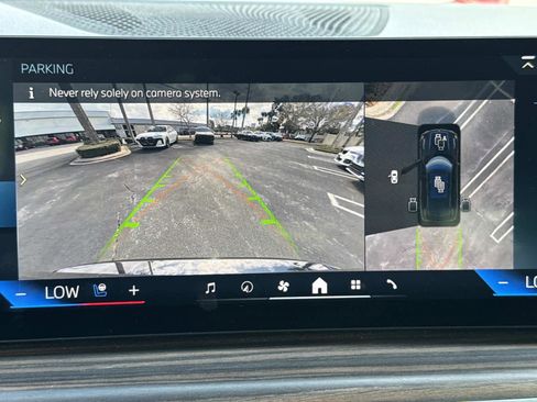 Certified 2025 BMW X5 xDrive50e w/ M Sport Package image 25